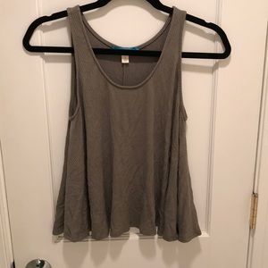 Francesca’s green tank top